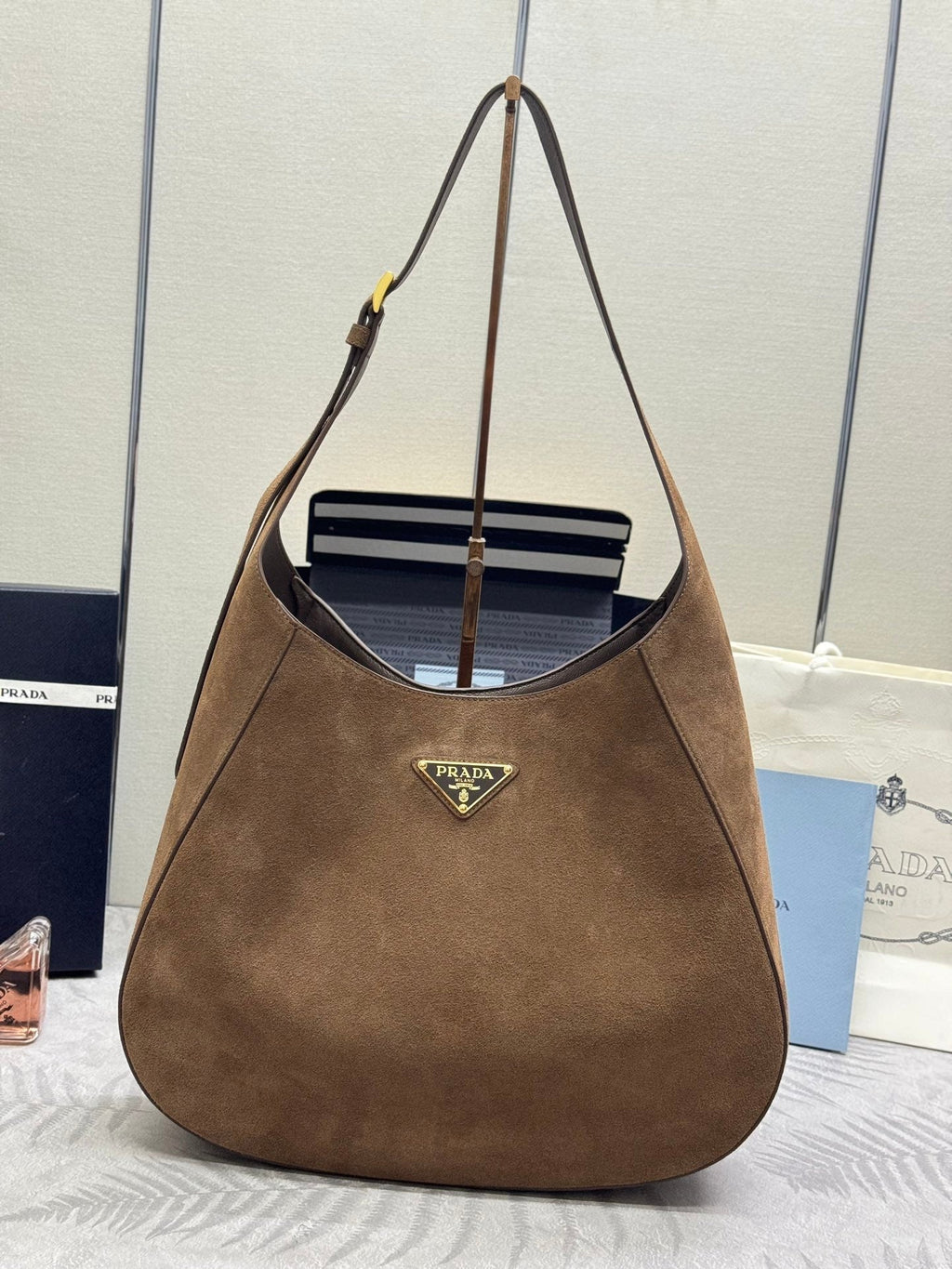 Pra Cleo 1BC181 Nubuck Bag 40cm Brown Suede 267549