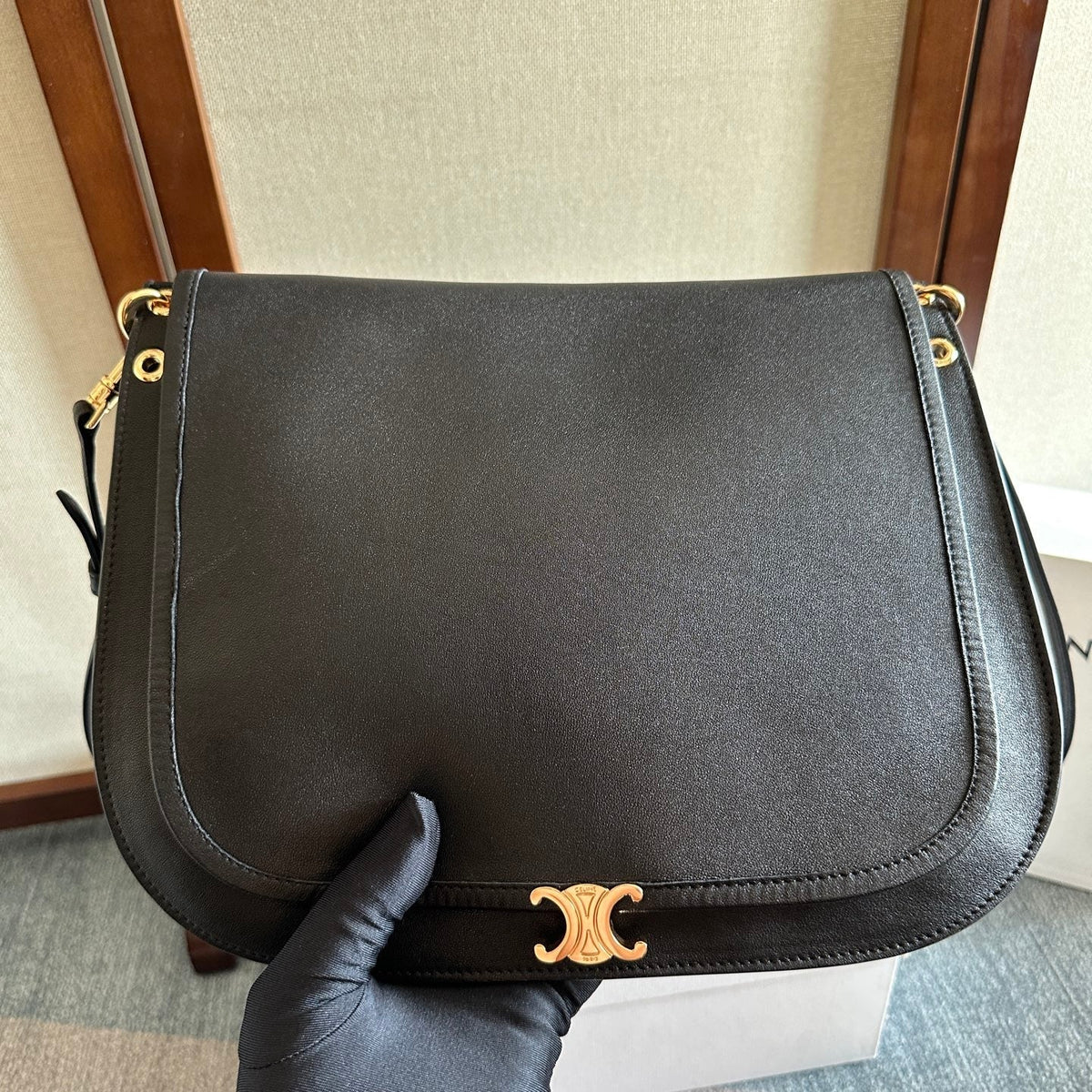 Celine Besace Soft Triome Black Handbag in Lambskin 276301