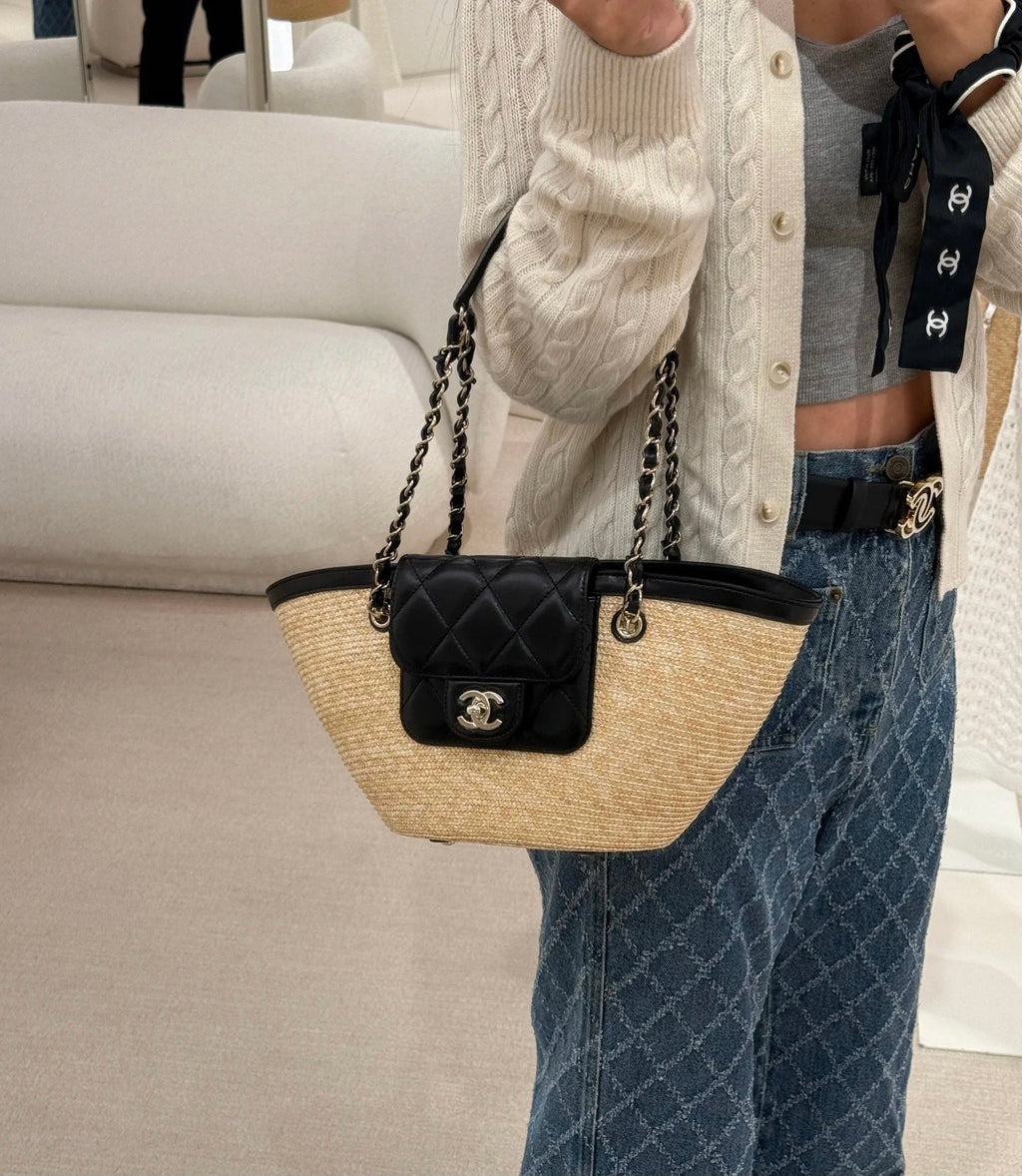 CC 26C Small Woven Basket Bag 34cm Natural Wheat Straw