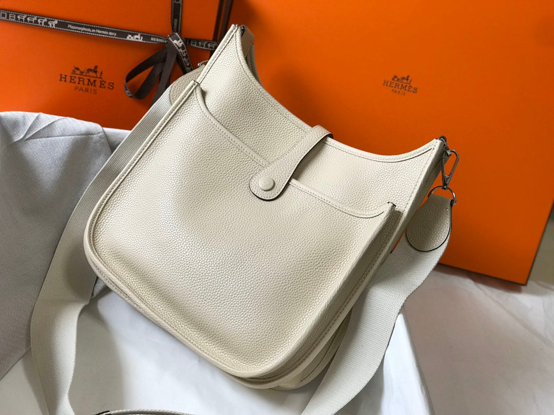 Evelyne 29cm Beige Togo Shw
