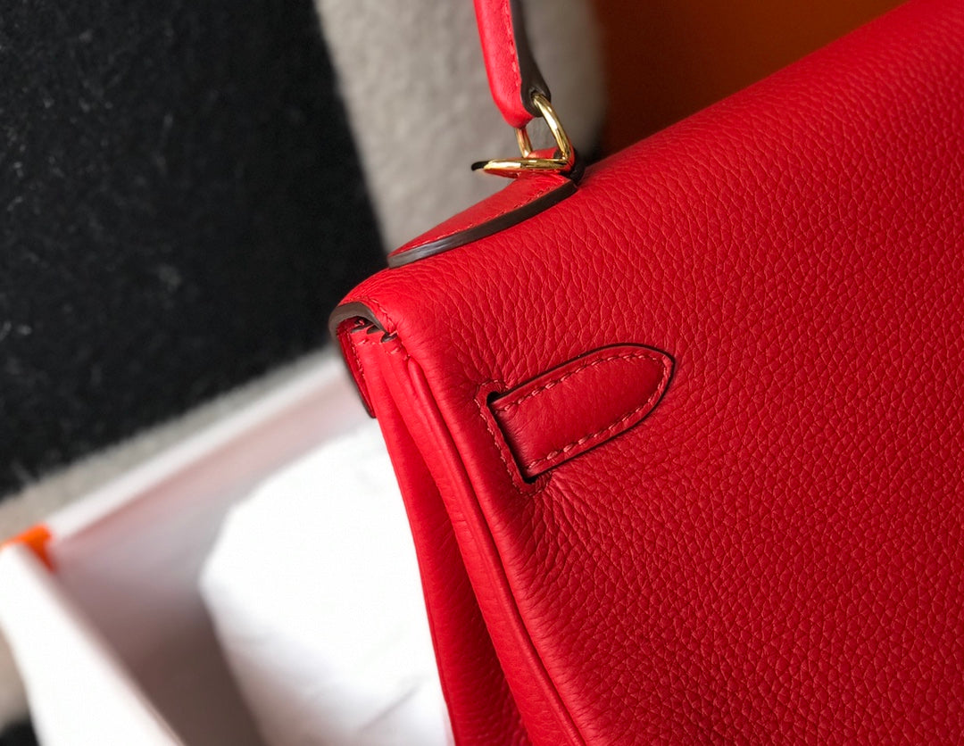 HM KELLY 25CM RED TOGO GOLD HARDWARE