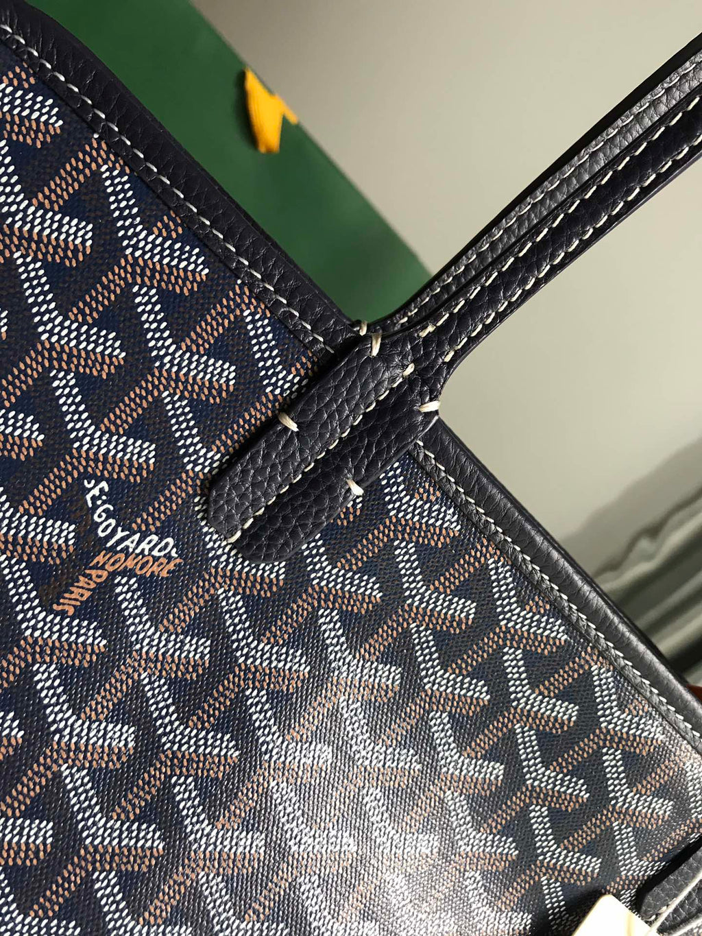 HARDY PM BAG 40 IN NAVY BLUE GOYARDINE CANVAS AND BLACK TAURILLON LEATHER TRIM