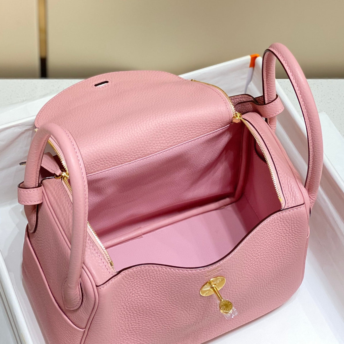 HM LINDY 26 BAG IN BABY PINK TOGO LEATHER GOLD HARDWARE