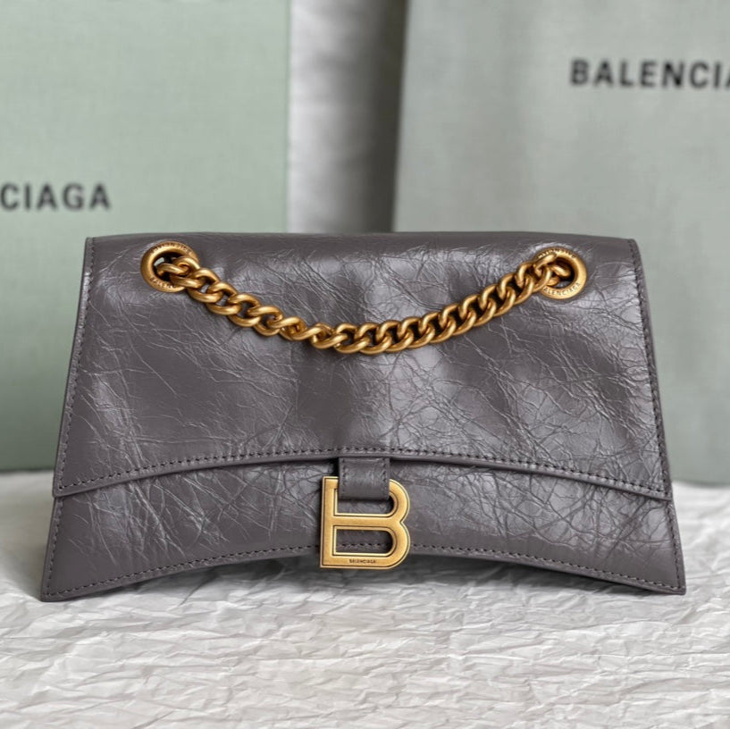CRUSH SMALL CHAIN BAG 25 IN SUVA GRAY CRUSHED CALFSKIN GOLD HARDWARE