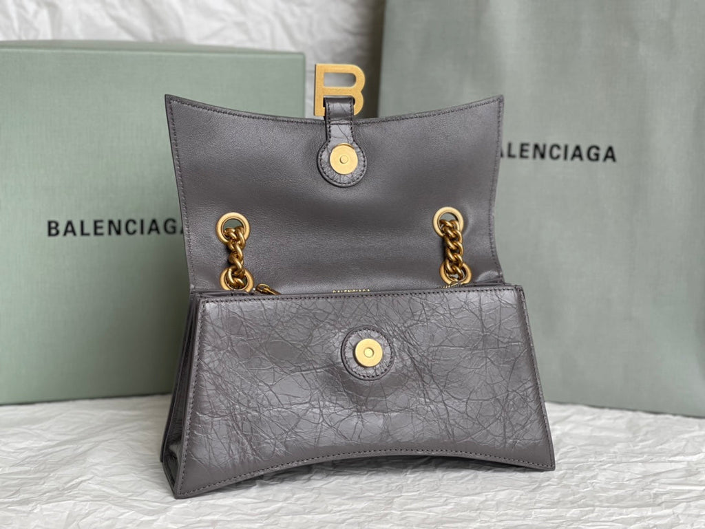 CRUSH SMALL CHAIN BAG 25 IN SUVA GRAY CRUSHED CALFSKIN GOLD HARDWARE
