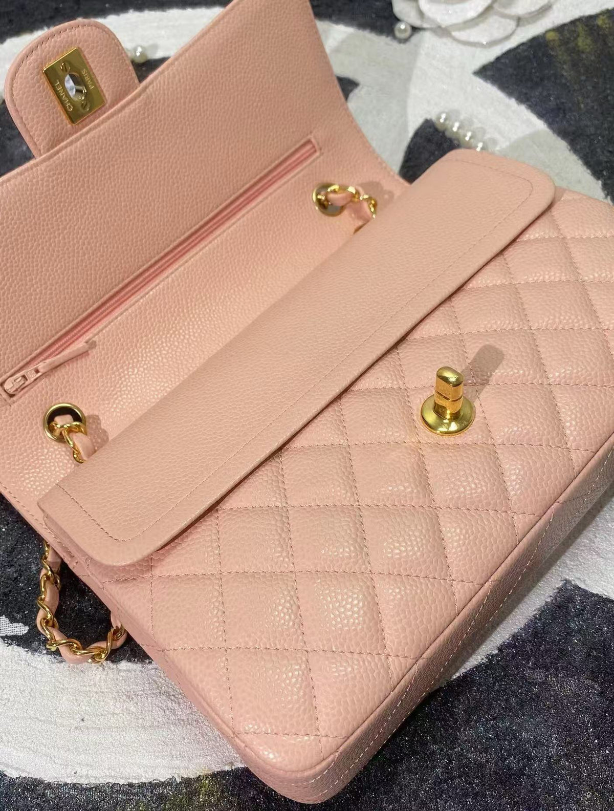 CC classic flap bag 23 pink beige caviar lamskin