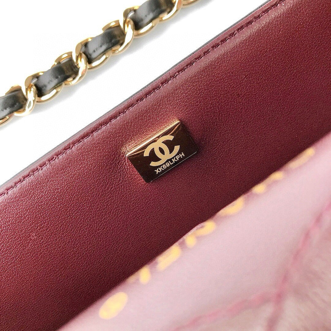 CLASSIC FLAP 30 BLACK LAMBSKIN LIGHT GOLD HARDWARE
