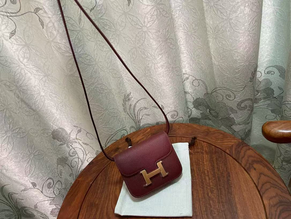 HM CONSTANCE 18 DARK RED EPSOM GOLD HARDWARE