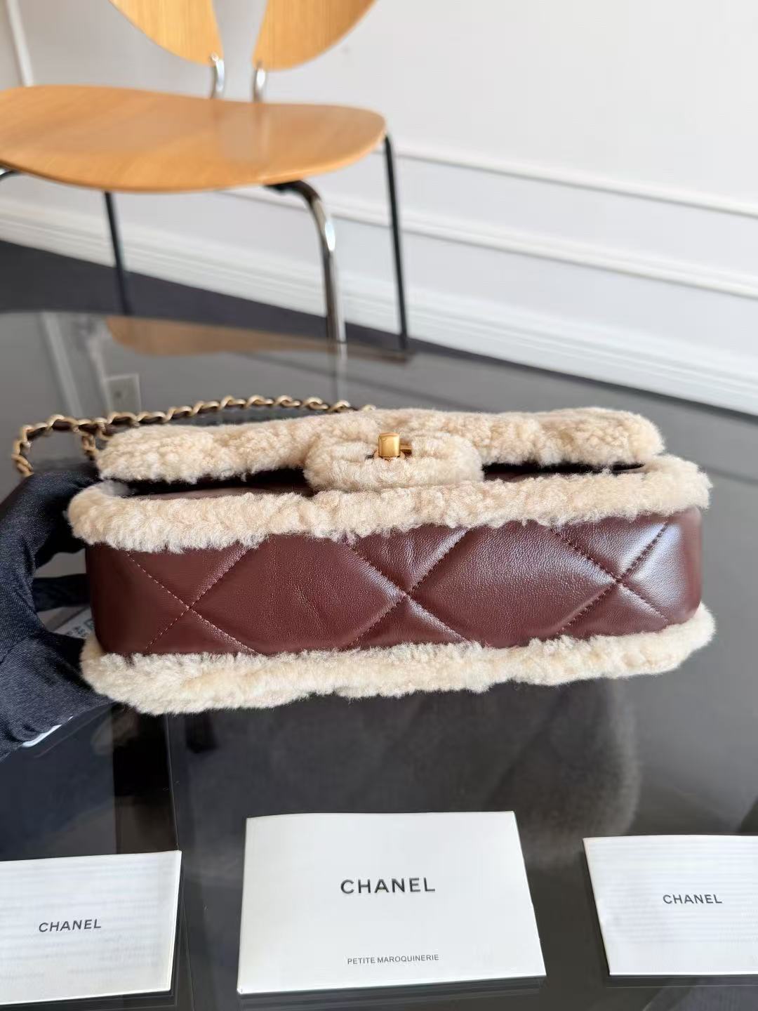 CC 2025 Flap Bag 23.5cm Beige Dark Brown Sherling Lambskin Gold Hardware