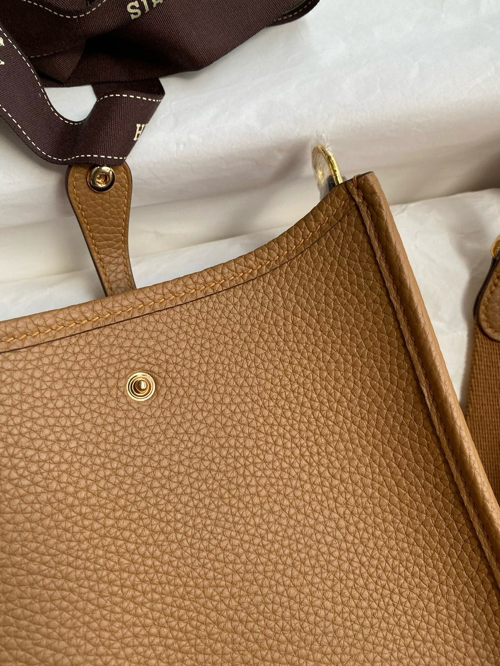 HM Evelyne 23cm Cookie Brown Togo Gold Hardware