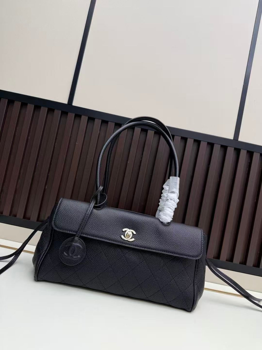 CC SMALL TOTE BAG 30CM TOGO  LEATHER