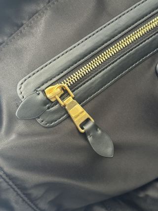 MiuMiu Beau Tote Bag 35cm Calfskin