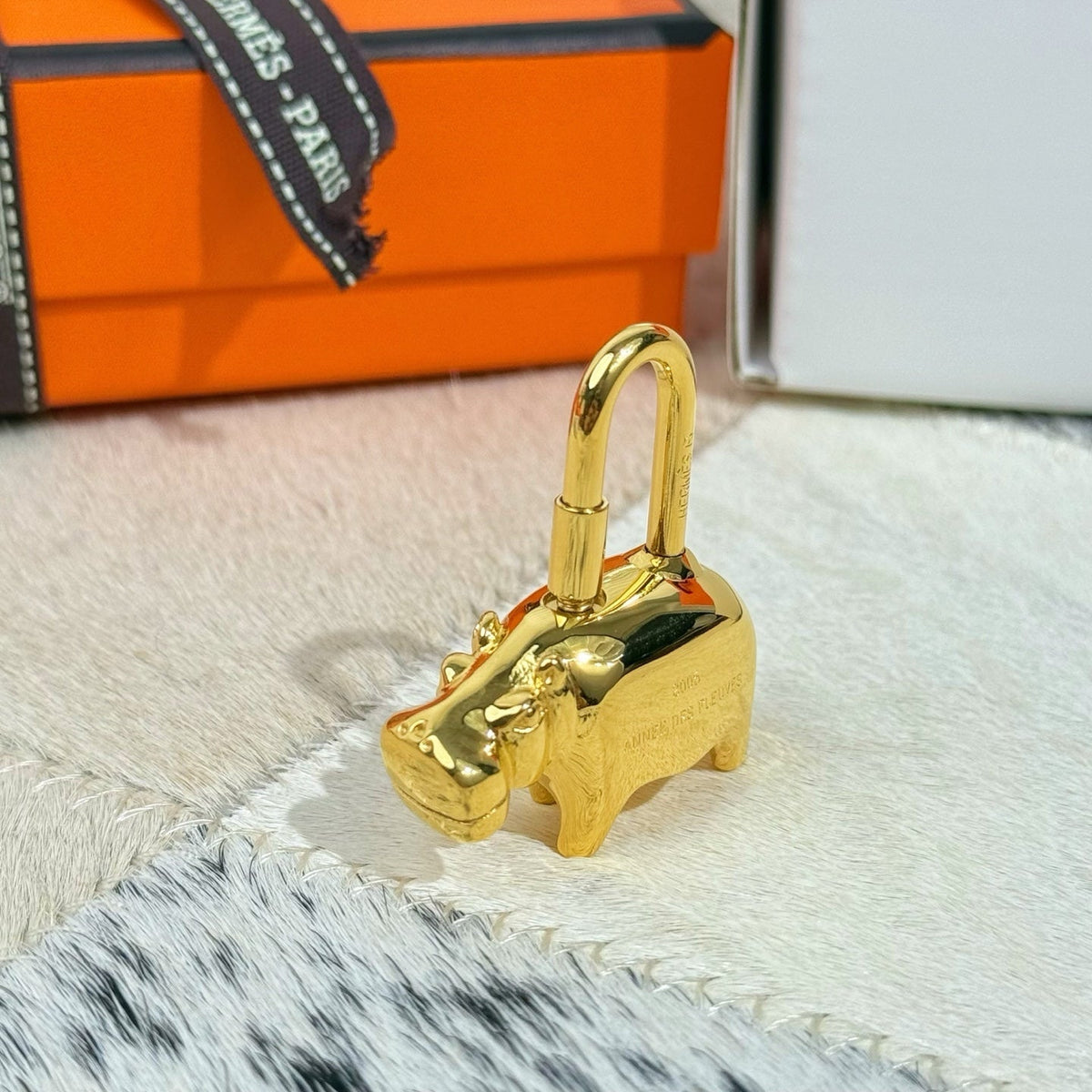 HM Hippo Lock Bag Charm