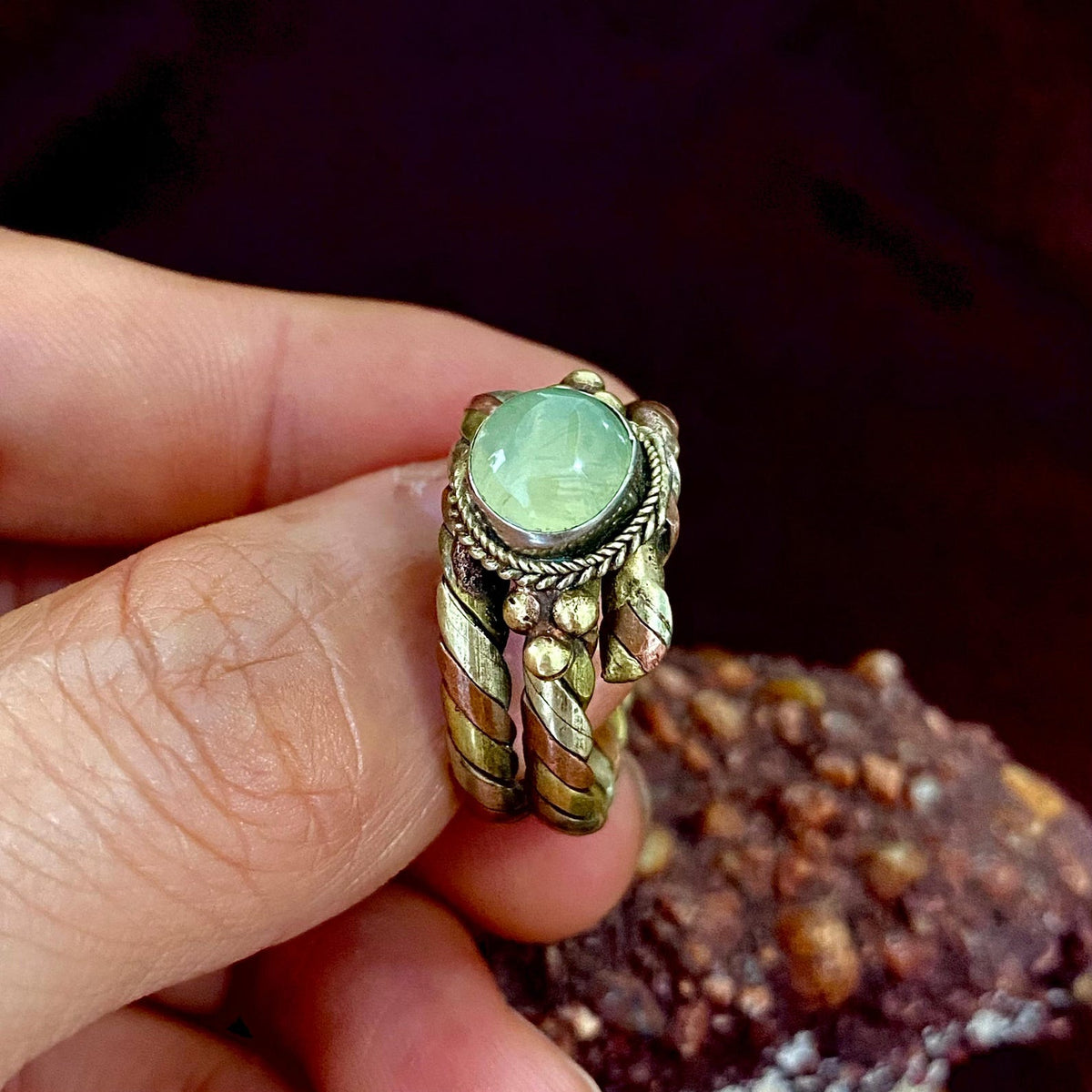Prehnite Braided Bronze Ring