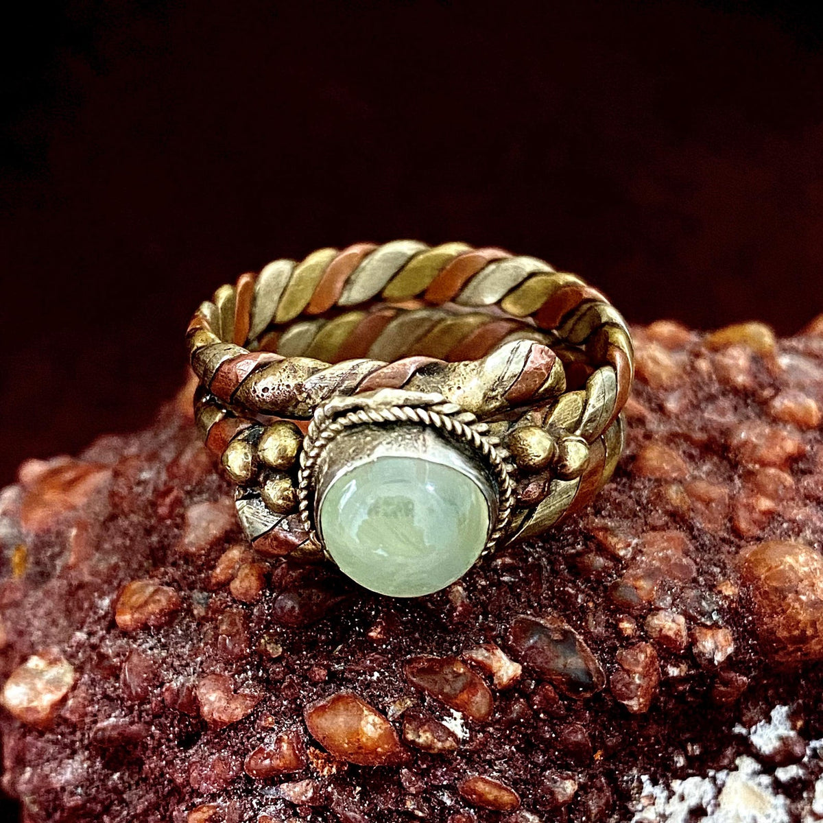 Prehnite Braided Bronze Ring