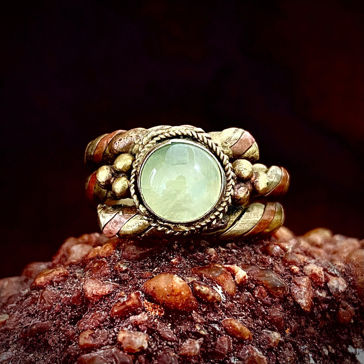 Prehnite Braided Bronze Ring