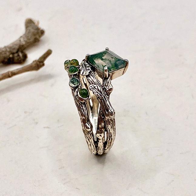 Moss Agate Sterling Silver Oak Leaf Ring