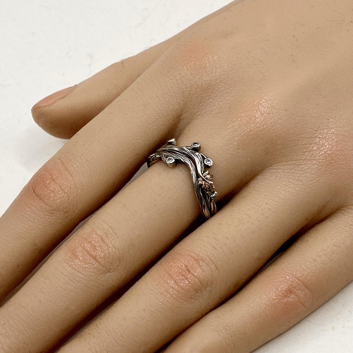 Zirconia Sterling Silver Maple Leaf Ring