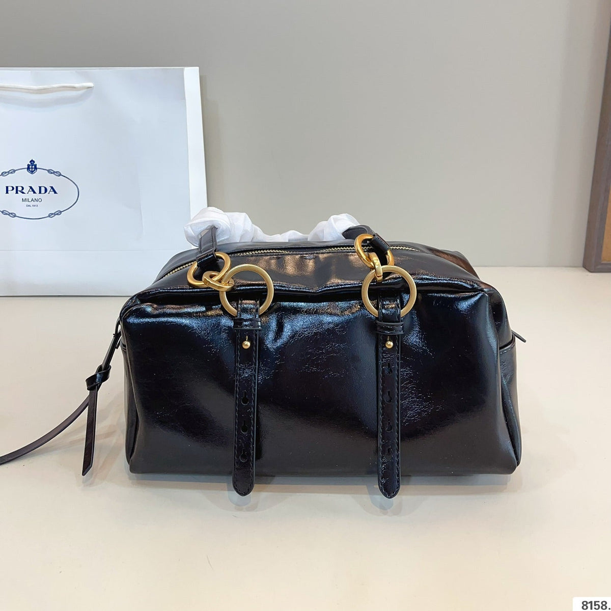 DANGLE TOP HANDLE BAG 30 IN BLACK PATENT CALFSKIN
