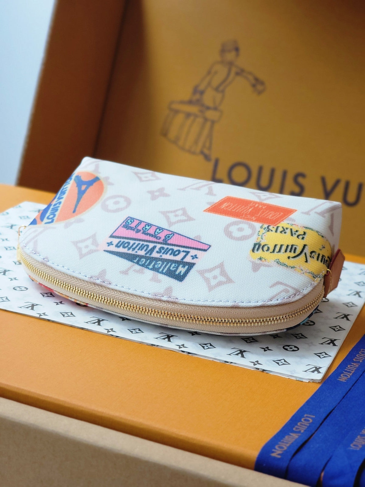 LV M14909 Cosmetic Pouch PM Multicolor Monogram Dune Canvas