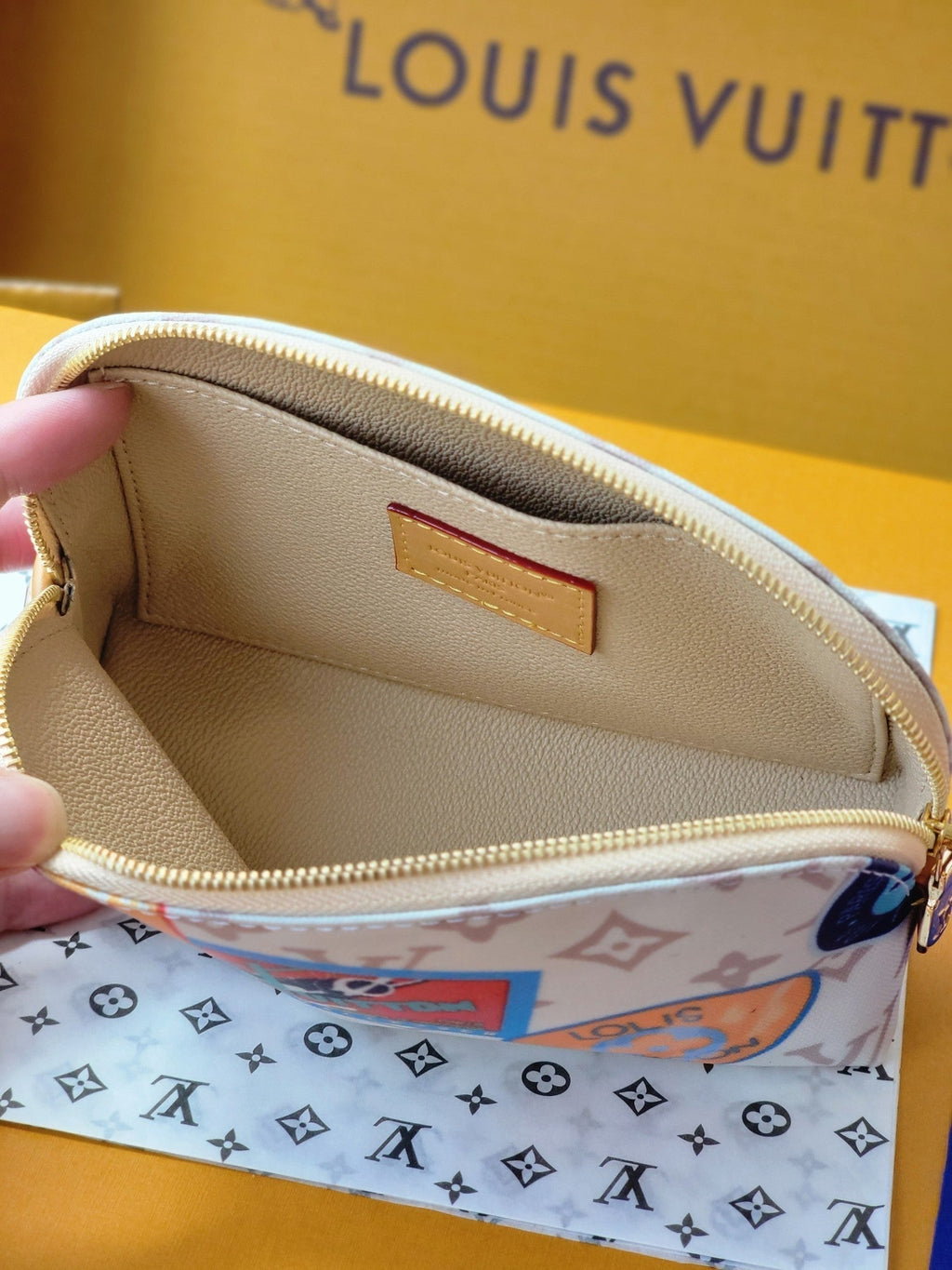 LV M14909 Cosmetic Pouch PM Multicolor Monogram Dune Canvas