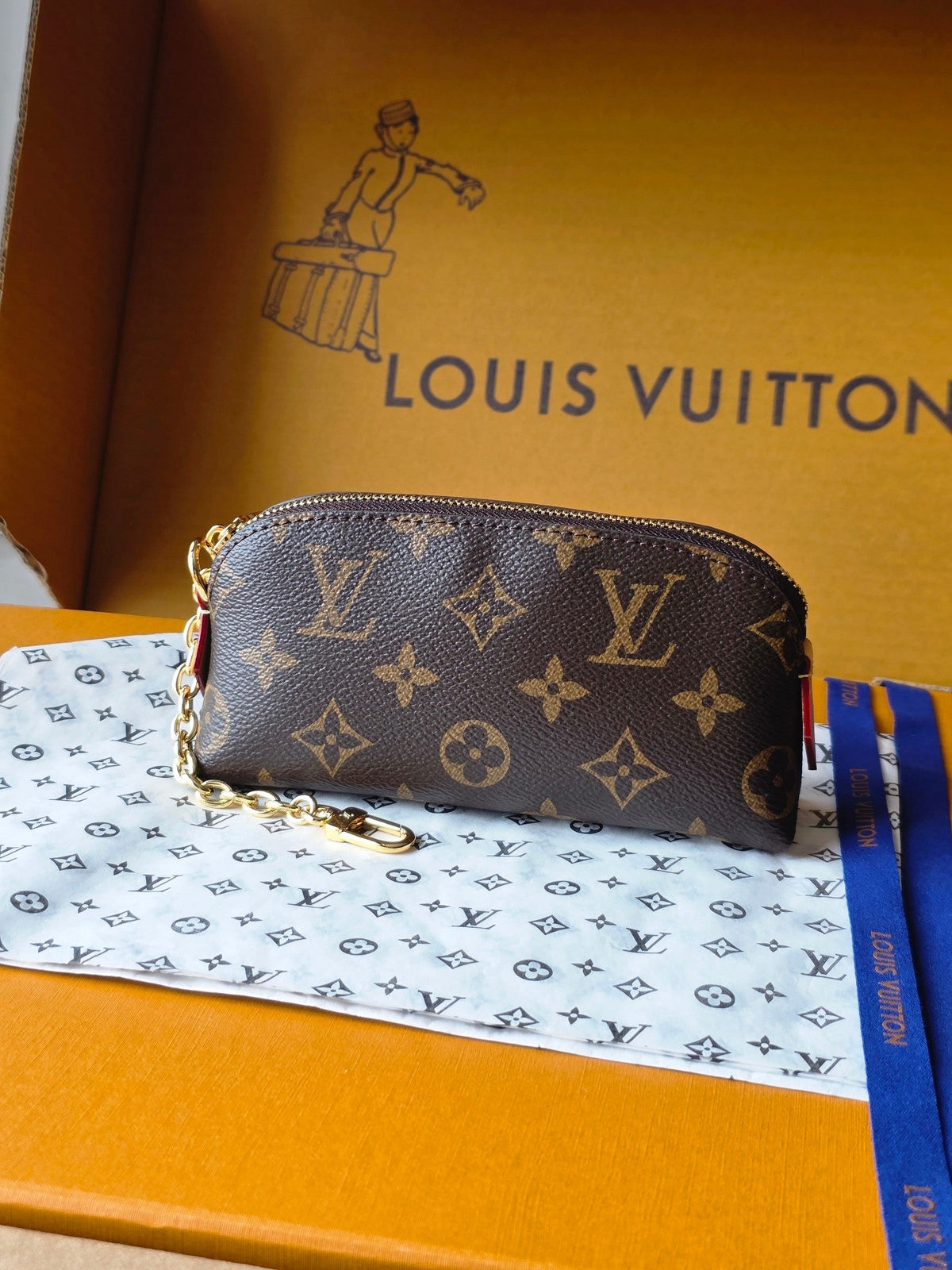 LV M25694 Cosmetic Lipstick Pouch Brown Monogram Canvas & Cowhide GHW