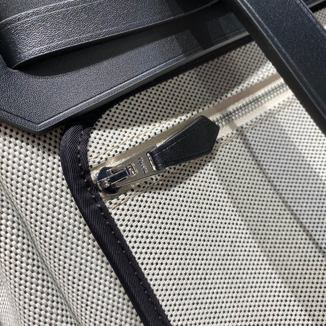 HERBAG A DOS ZIP RETOURNE BACKPACK 29 IN OFF-WHITE CANVAS AND BLACK CALFSKIN