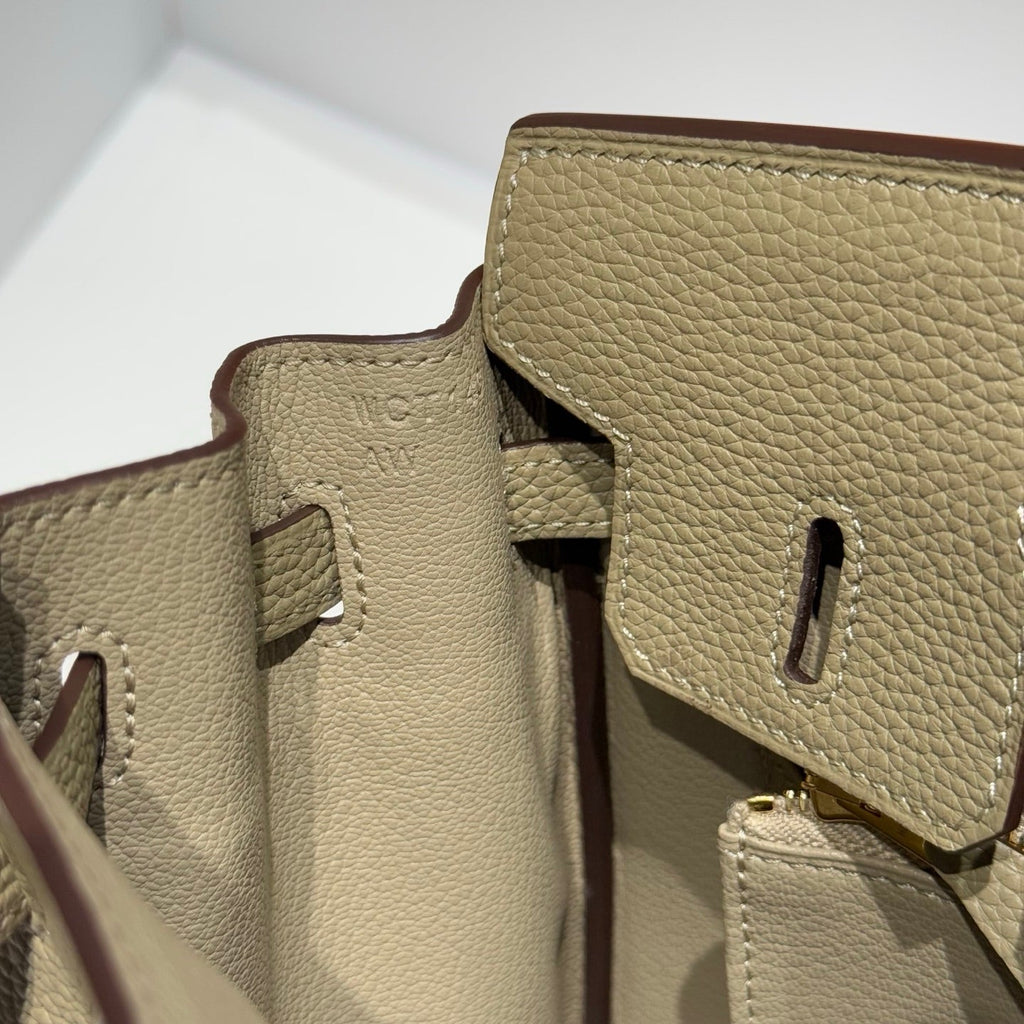 Hermes Birkin Beige with Gold Buckle Calfskin 255601