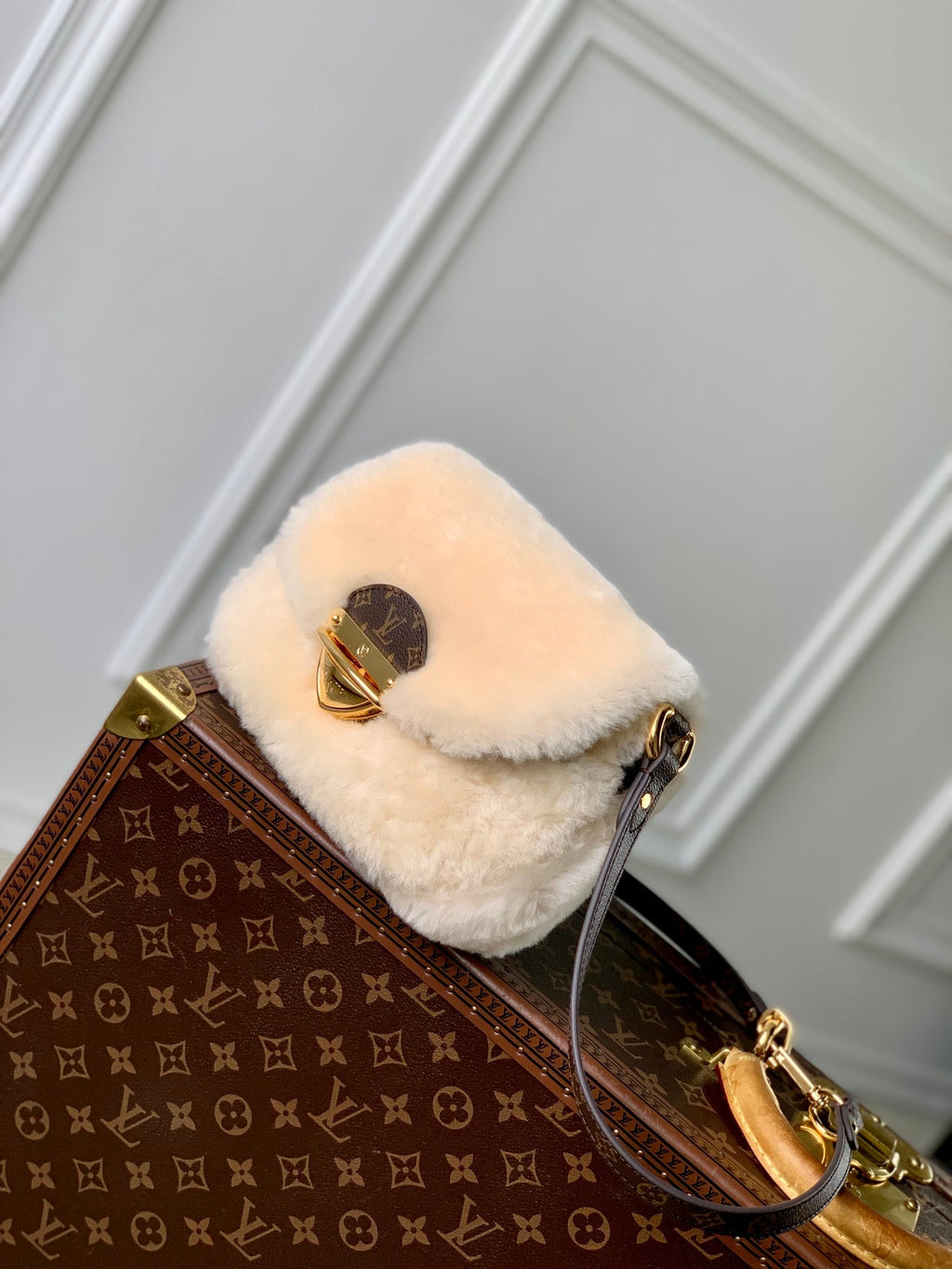 Lv Sunset 27 Brown Monogram Wool