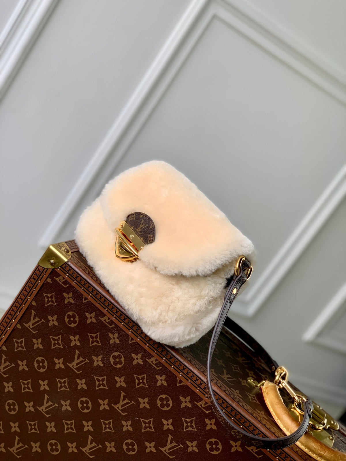 Lv Sunset 27 Brown Monogram Wool