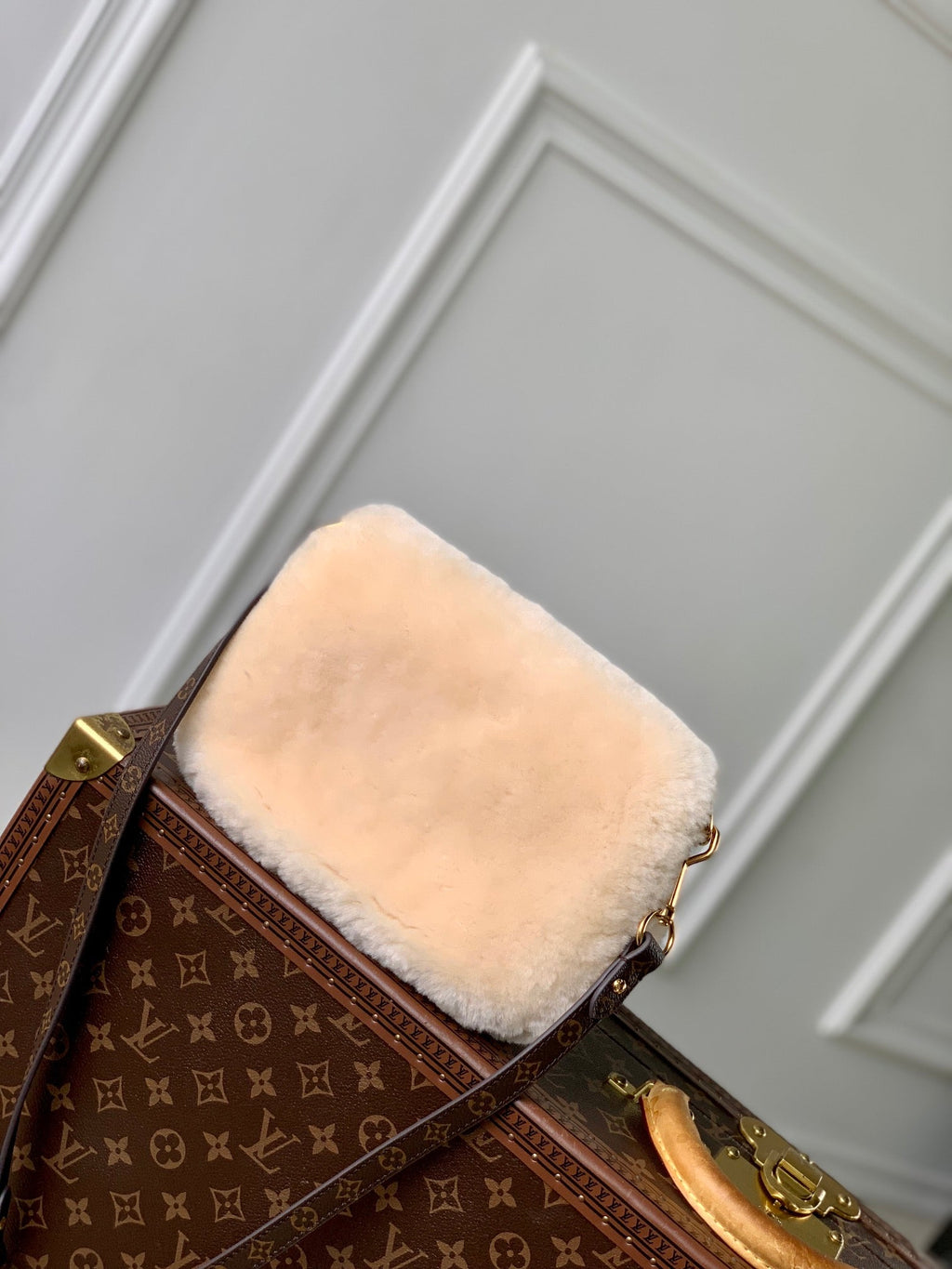 Lv Sunset 27 Brown Monogram Wool