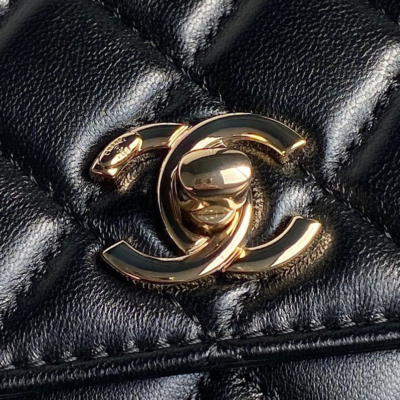 CC 24B Trendy Bag 18.5cm Black Lambskin Gold Hardware