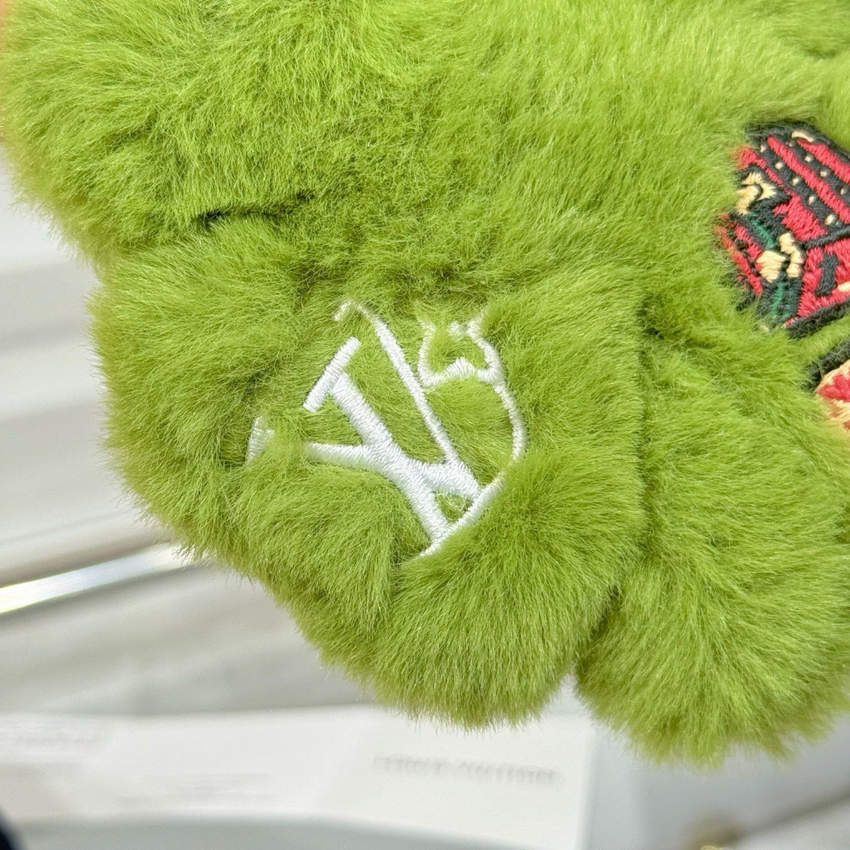LV Lucky Trefoil Four-leaf Clover Charm Green mix Colors Wool