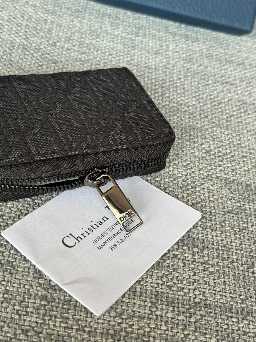 ZIPPED MINI WALLET 10 IN BLACK MONOGRAM OBLIQUE JACQUARD