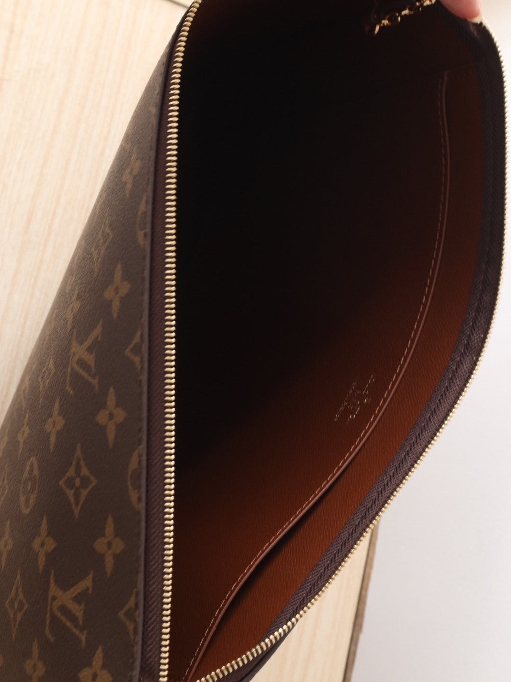 LV Pochette Clés 33cm Brown Monogram Canvas GHW