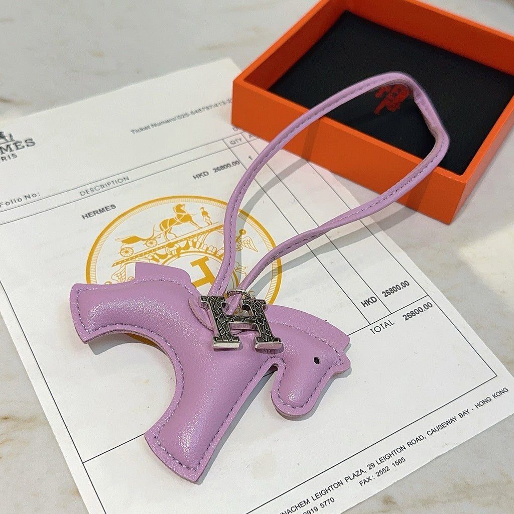 HM Rodeo Horse Bag Charm In Purple Leather