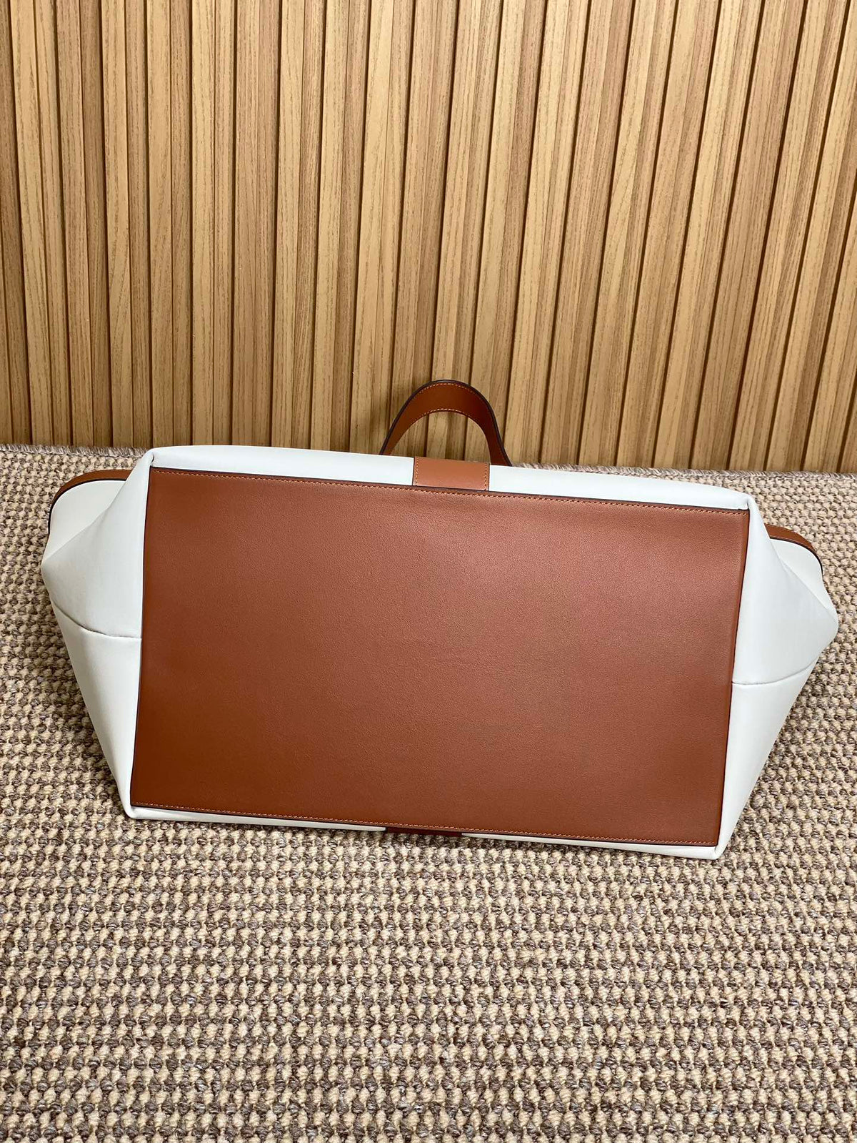 Y TOTE BAG 39 IN TAWNY BROWN MIX WHITE CALFSKIN