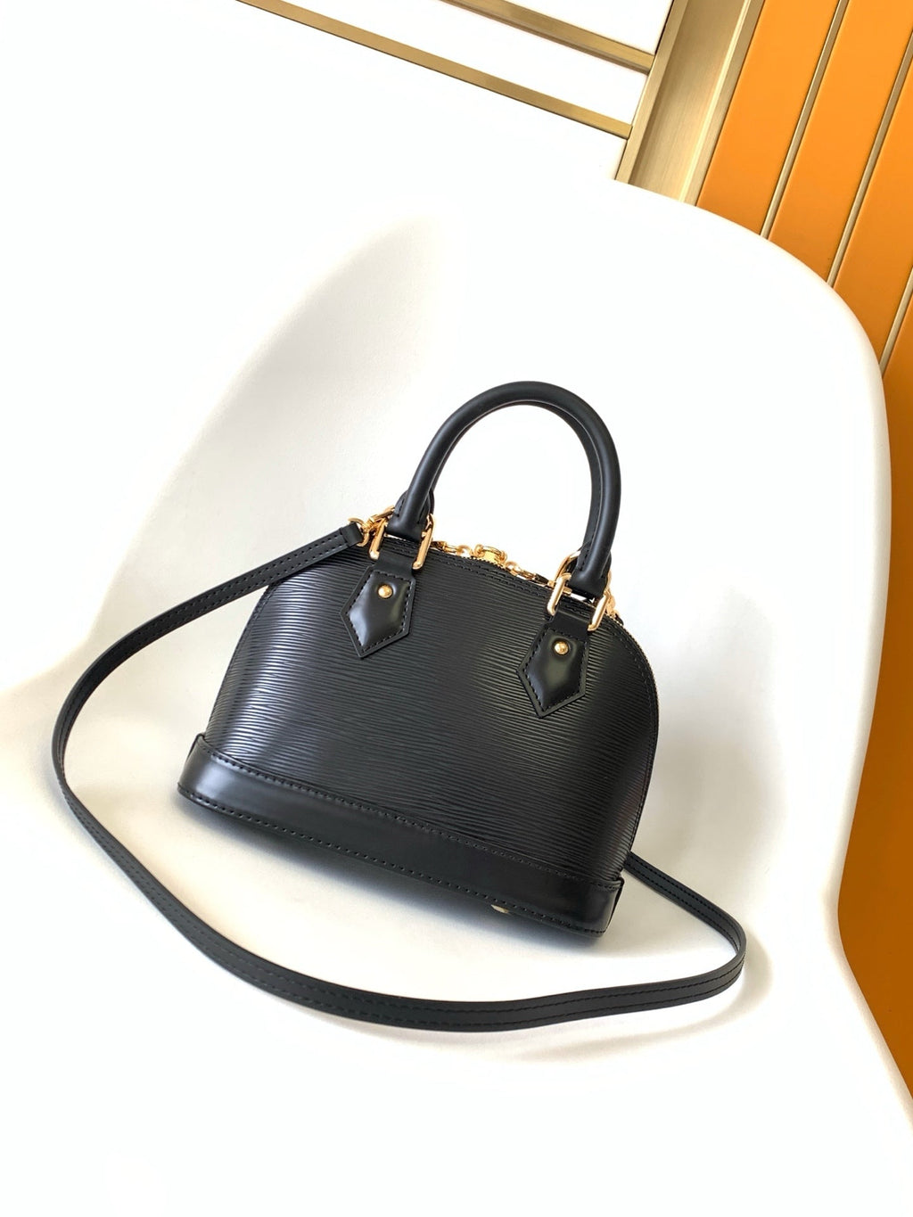 LV x TM Alma BB M13670 Handbag 23.5cm Black Epi Grained Cowhide