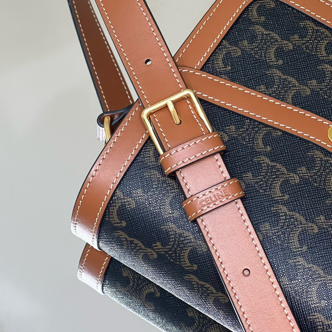 CLASSIQUE TRIOMPHE 22 CALFSKIN BLACK BROWN