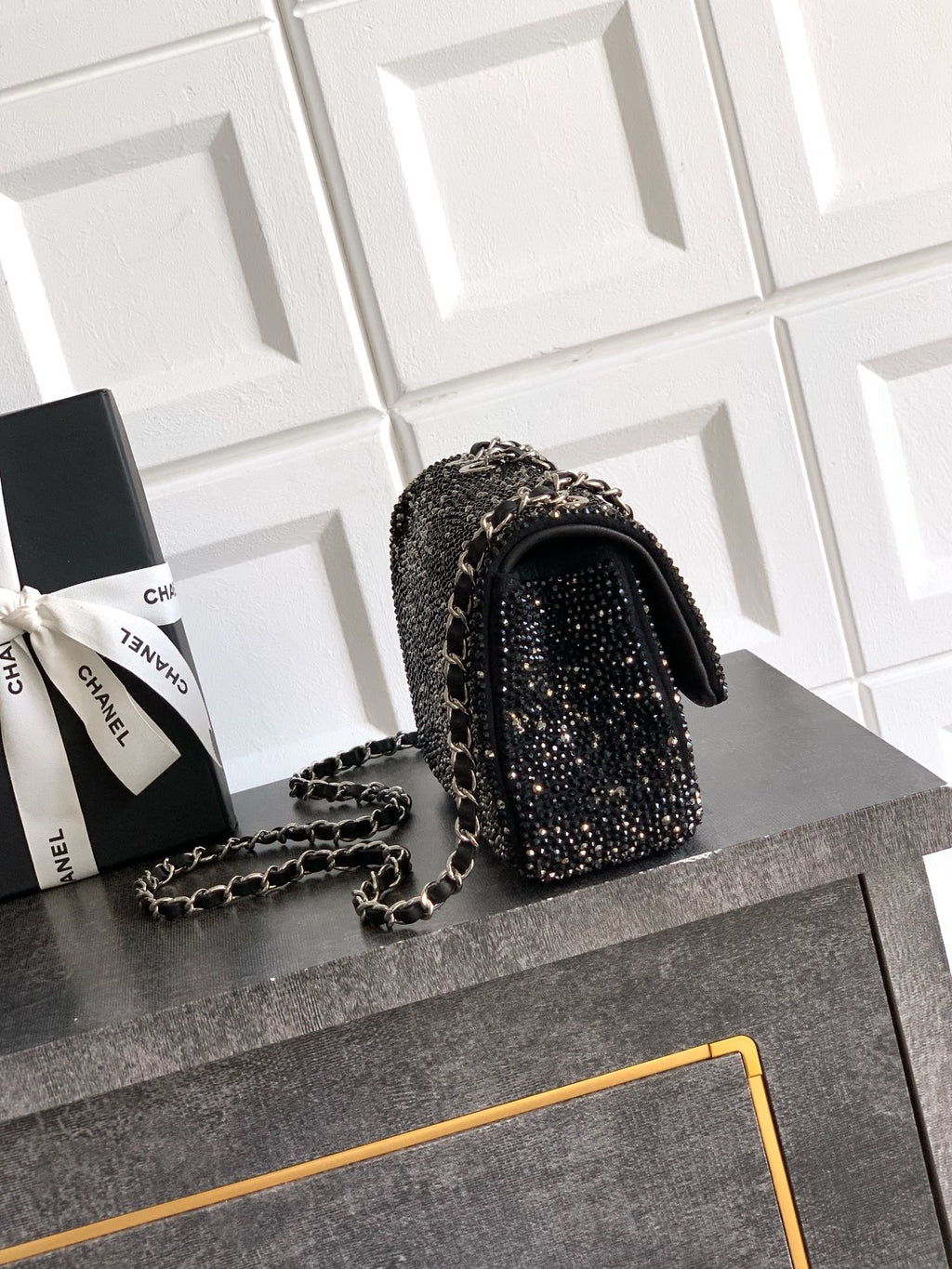 CC Classic Flap Bag 20cm Full Diamond Black Calfskin