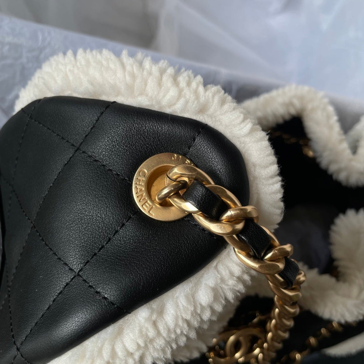 CC 25C Hobo Bag 30cm Black White Lambskin Gold Hardware